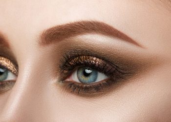 novi makeup trend halo eye