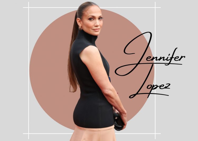Pantalone inspirisane 70-ima Jennifer Lopez
