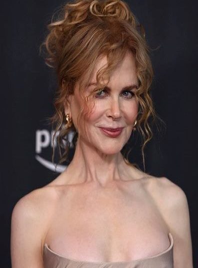 Romantične kovrdže: Nikol Kidman oživela frizuru iz 90-ih
