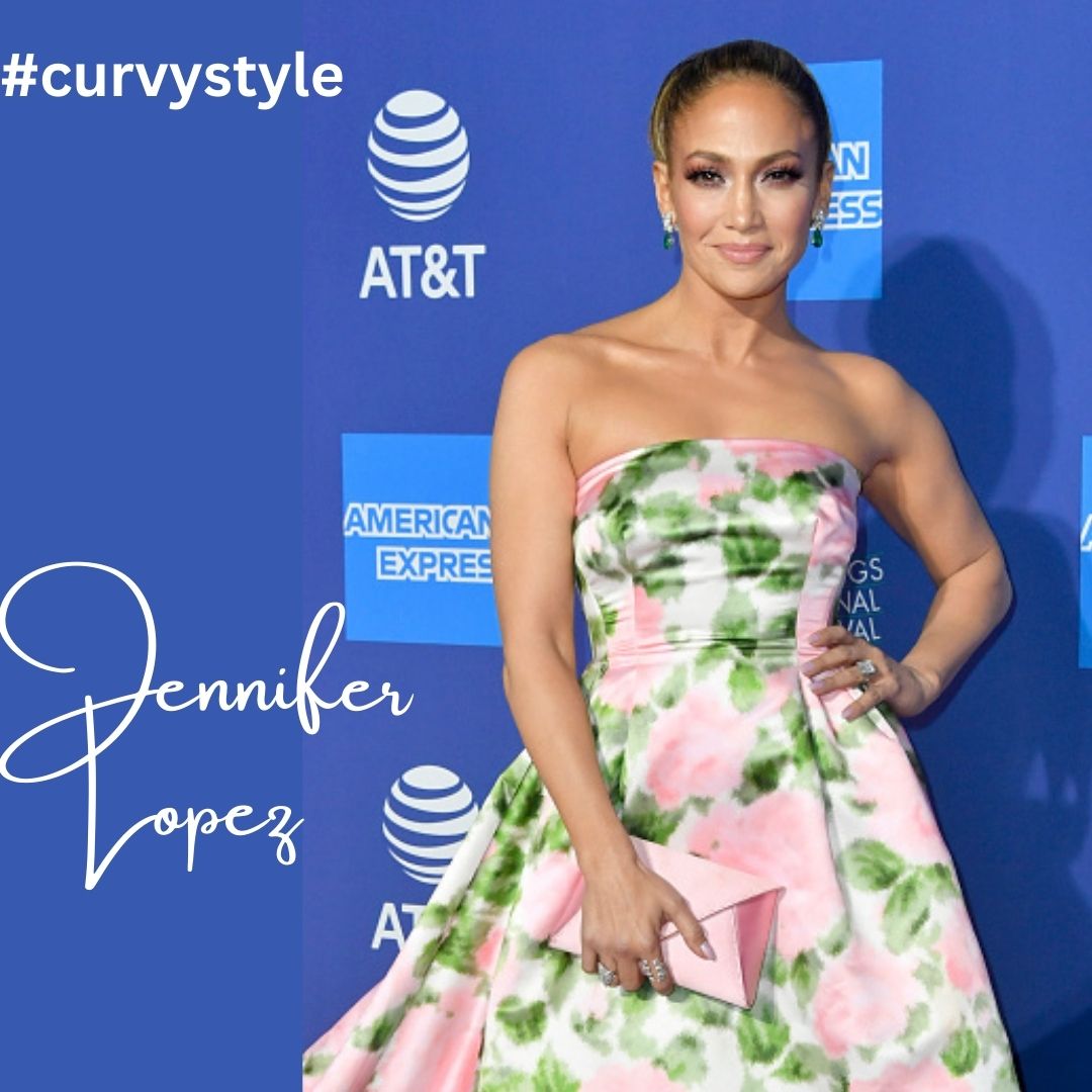 cvetna haljina Jennifer Lopez za žene sa oblinama
